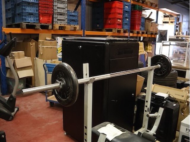 Benchpress - afbeelding 3 van  6