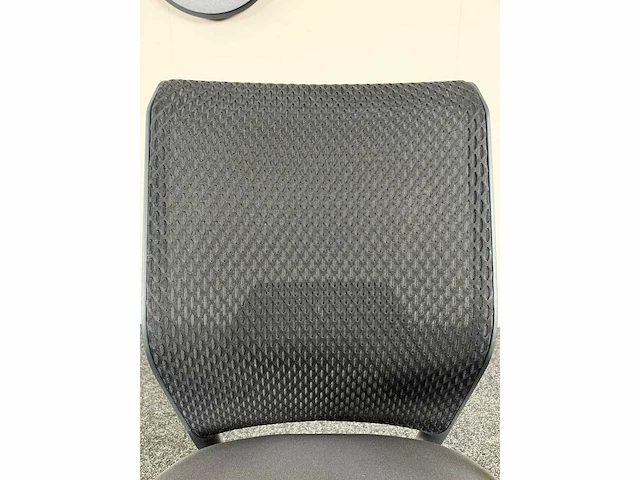 Bene - 6-persoons werkplaats inclusief 6 x vitra id bureaustoelen - bureau - afbeelding 12 van  14