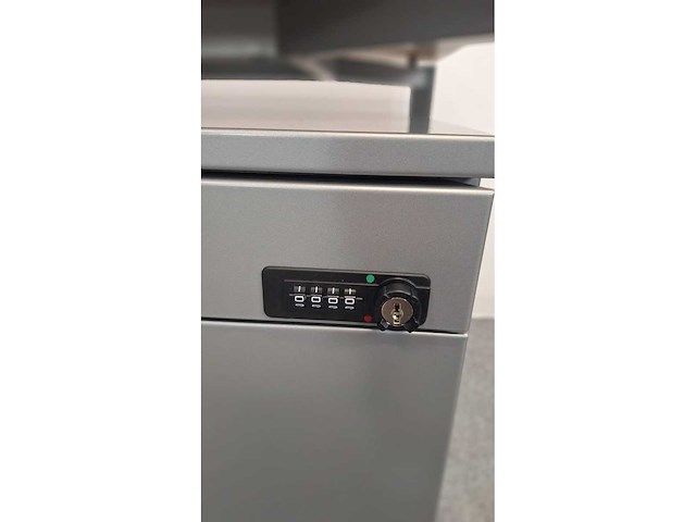 Bene - bureau met ladenblok - afbeelding 3 van  11