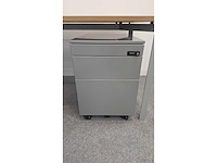 Bene - bureau met ladenblok - afbeelding 9 van  11