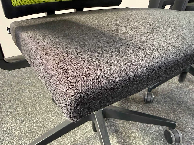 Bene - bureaustoelen (2x) - afbeelding 4 van  6