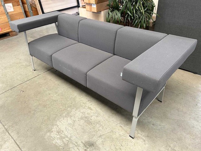 Bene - design wachtbank - afbeelding 3 van  5