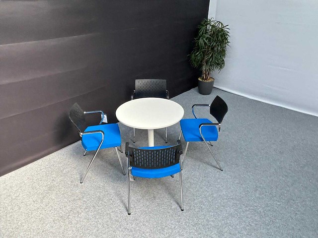 Bene - vergaderset voor 4 personen - afbeelding 1 van  6