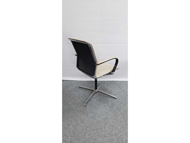 Bene-pedrali - design vergaderset - afbeelding 2 van  11