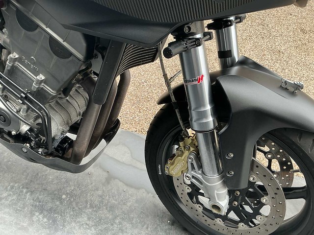 Benelli tre-k 1130 motorfiets - afbeelding 10 van  30