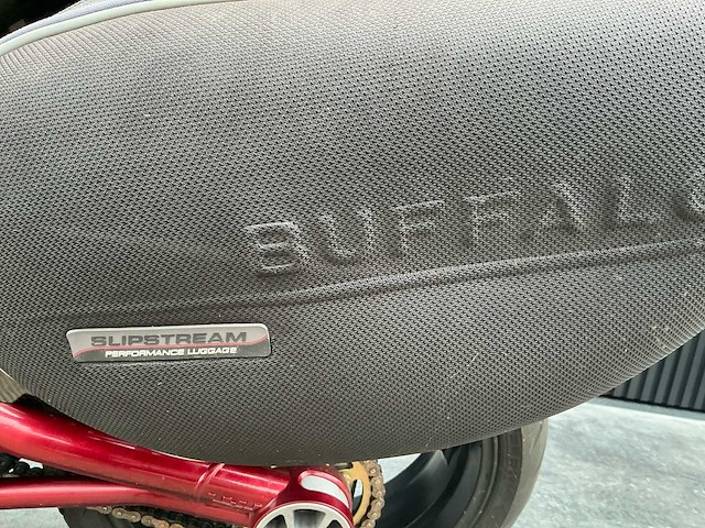 Benelli tre-k 1130 motorfiets - afbeelding 16 van  30