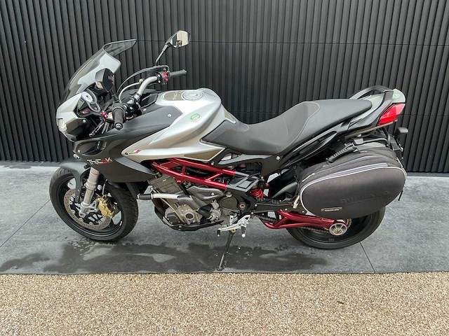 Benelli tre-k 1130 motorfiets - afbeelding 12 van  30