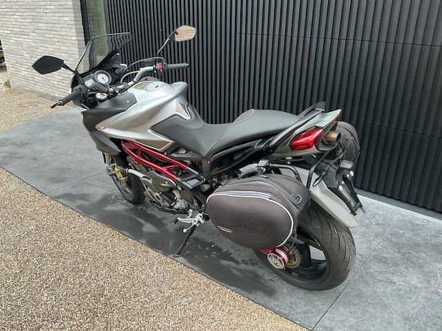 Benelli tre-k 1130 motorfiets - afbeelding 23 van  30