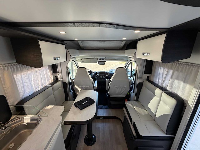 Benimar milieo 297 camper - afbeelding 8 van  13