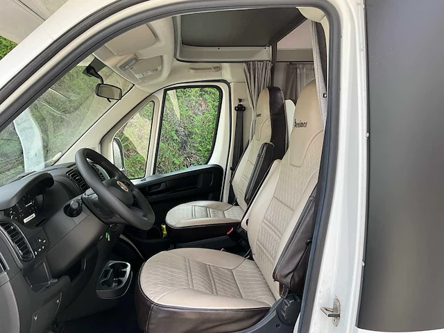 Benimar sport 323 camper - afbeelding 7 van  97