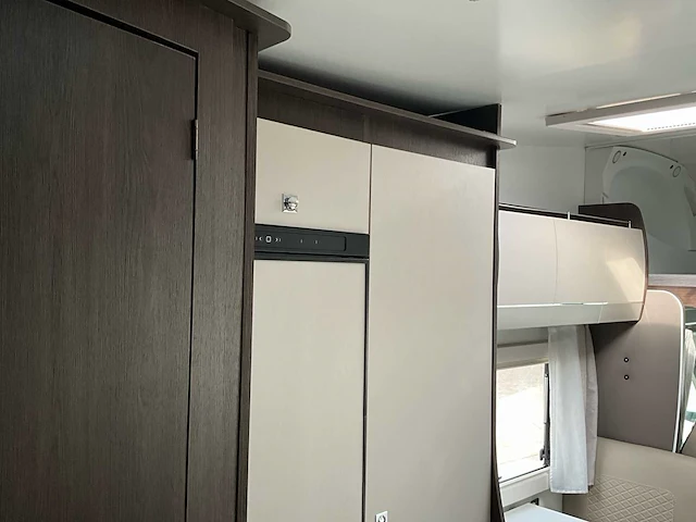 Benimar sport 323 camper - afbeelding 38 van  97