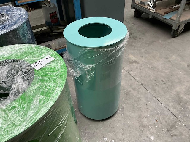 Benito metalen design vuilnisbak (7x) - afbeelding 3 van  4