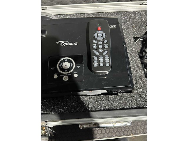 Benq - projector short-throw - afbeelding 3 van  4