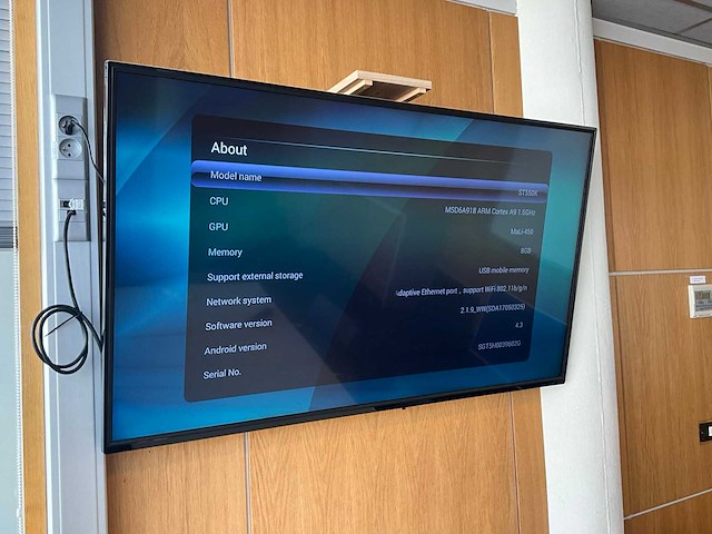 Benq st550k 55 inch 4k display - afbeelding 2 van  5