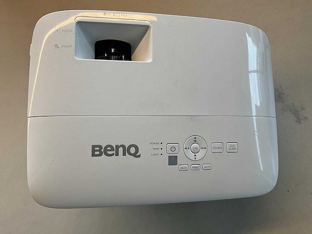 Benq th575 beamer - afbeelding 8 van  8