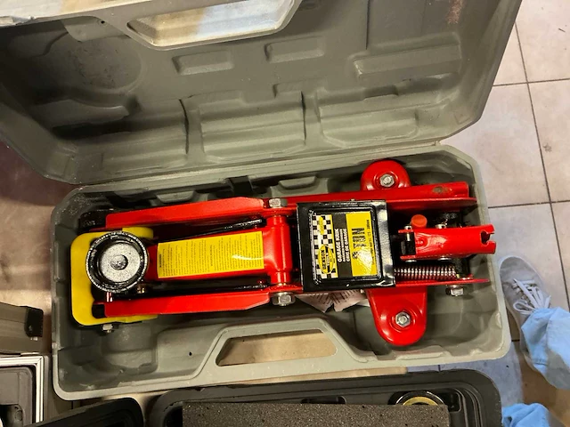 Benson 2 ton garagekrik - afbeelding 2 van  3