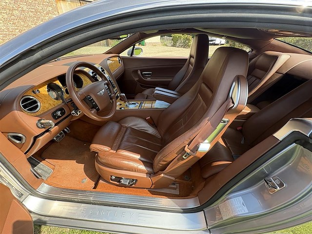 Bentley continental gt - afbeelding 24 van  50