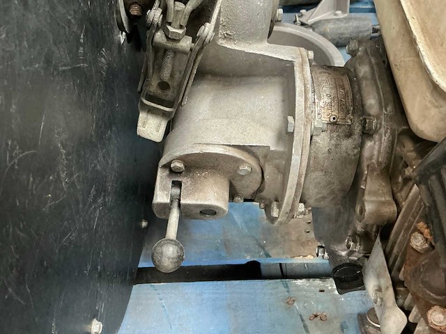 Benzine aangedreven trekkoord - afbeelding 7 van  8