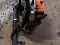 Benzine bladblazer stihl - afbeelding 2 van  3