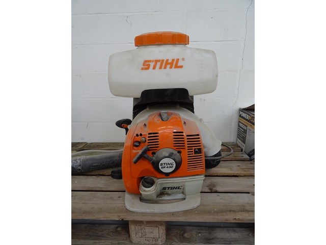 Benzine bladblazer stihl - afbeelding 2 van  4