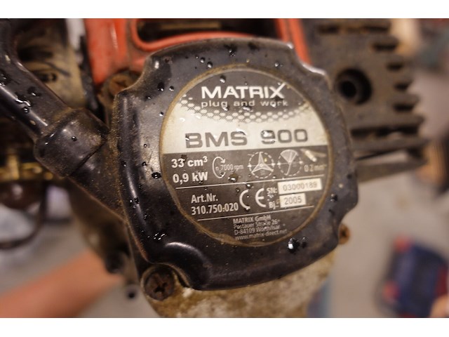 Benzine bosmaaier matrix - afbeelding 2 van  2