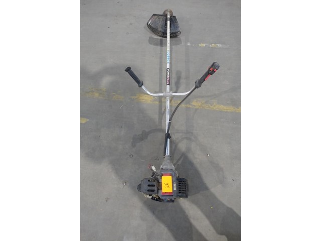 Benzine bosmaaier powerplus - afbeelding 1 van  2
