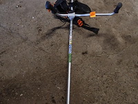 Benzine bosmaaier stihl - afbeelding 1 van  3