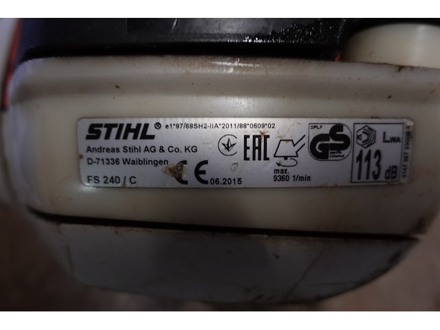 Benzine bosmaaier stihl - afbeelding 3 van  3