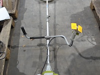 Benzine bosmaaiers - afbeelding 1 van  3