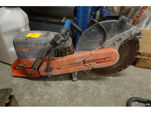 Benzine doorslijpmachine huscvarna - afbeelding 1 van  5