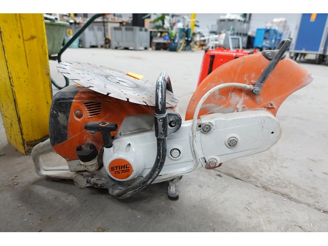 Benzine doorslijpmachine stihl - afbeelding 2 van  5