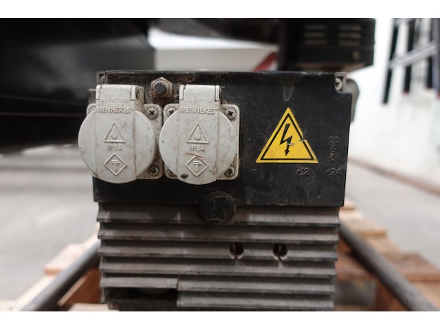 Benzine generator contimac - afbeelding 10 van  10