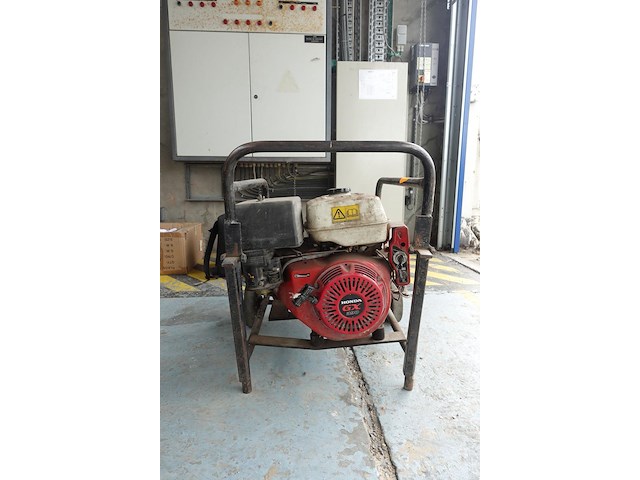 Benzine generator gimini - afbeelding 1 van  7