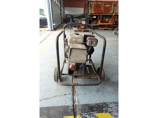 Benzine generator gimini - afbeelding 4 van  7