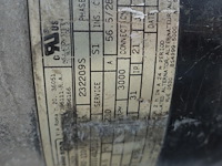 Benzine generator sdmo - afbeelding 2 van  10