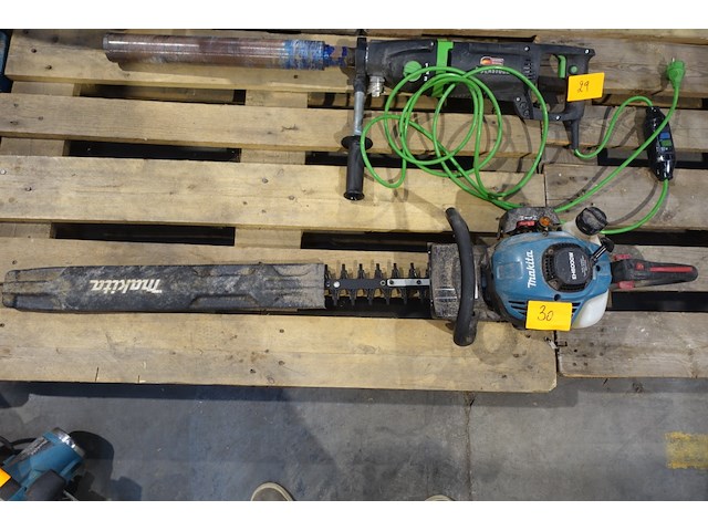 Benzine heggenschaar makita - afbeelding 1 van  2