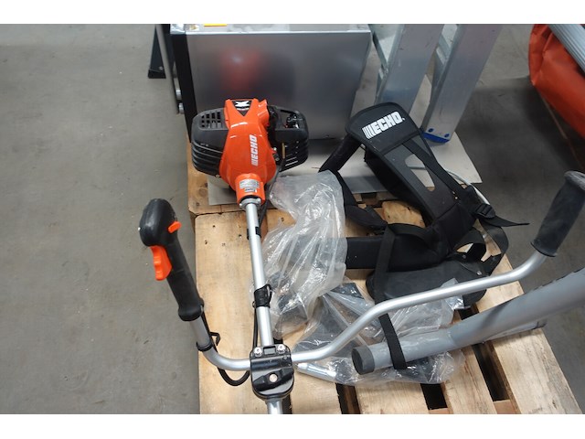 Benzine kantenmaaier echo - afbeelding 5 van  6