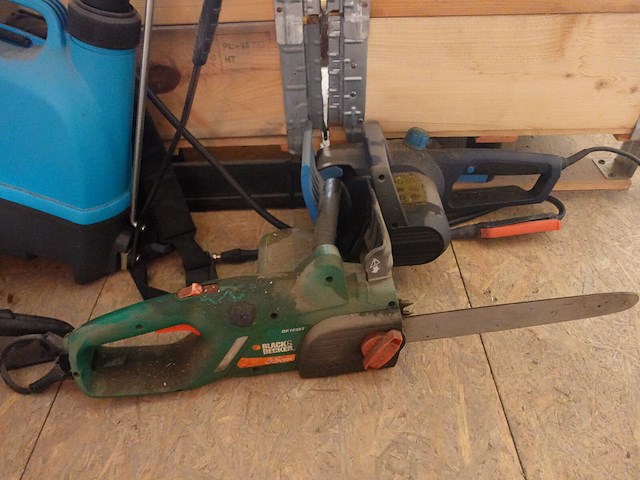 Benzine kettingzaag stihl + diversen - afbeelding 2 van  4