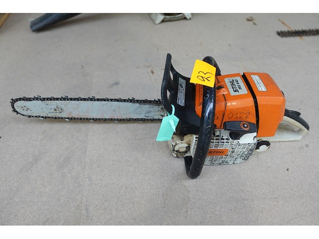 Benzine kettingzaag stihl - afbeelding 1 van  6