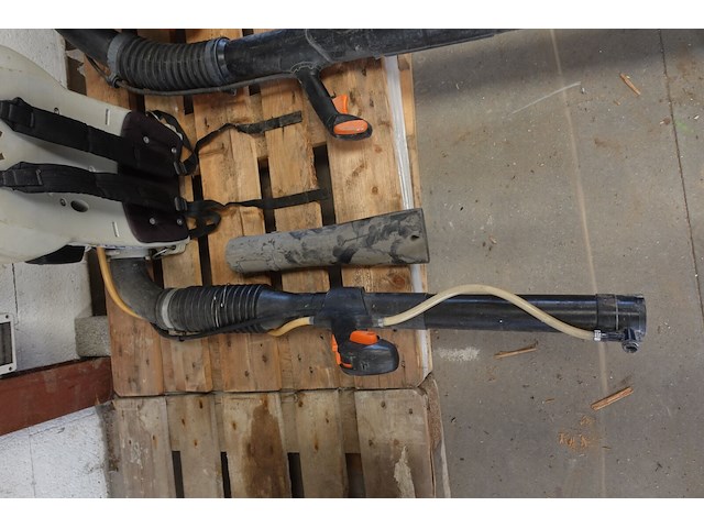 Benzine nevelspuit stihl - afbeelding 3 van  6