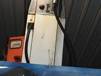 Benzine pomp - afbeelding 4 van  4