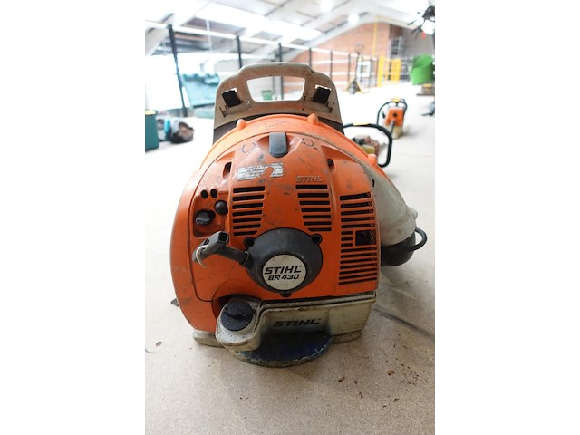 Benzine rugblazer stihl - afbeelding 2 van  4