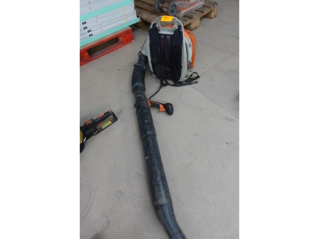 Benzine rugblazer stihl - afbeelding 4 van  4