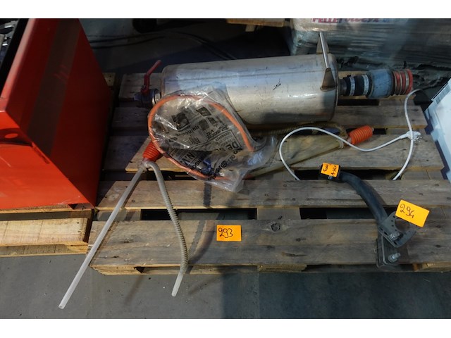 Benzine snelvuller - afbeelding 1 van  3