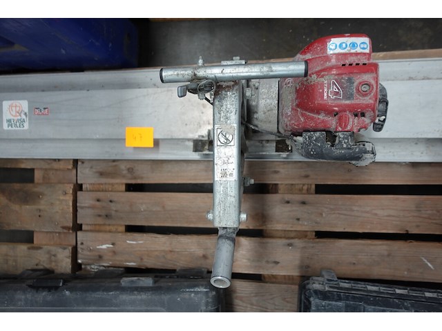 Benzine trilbalk - afbeelding 6 van  7