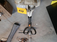 Benzine trimmer stihl - afbeelding 1 van  4