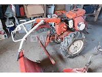 Benzine tweewielige tractor merken en model onleesbaar - afbeelding 11 van  16