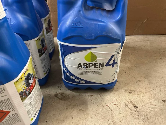 Benzine - afbeelding 2 van  3