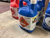 Benzine - afbeelding 3 van  3