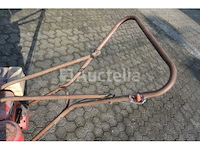 Benzineblaasmachine op trolley merk en model onleesbaar - afbeelding 6 van  8